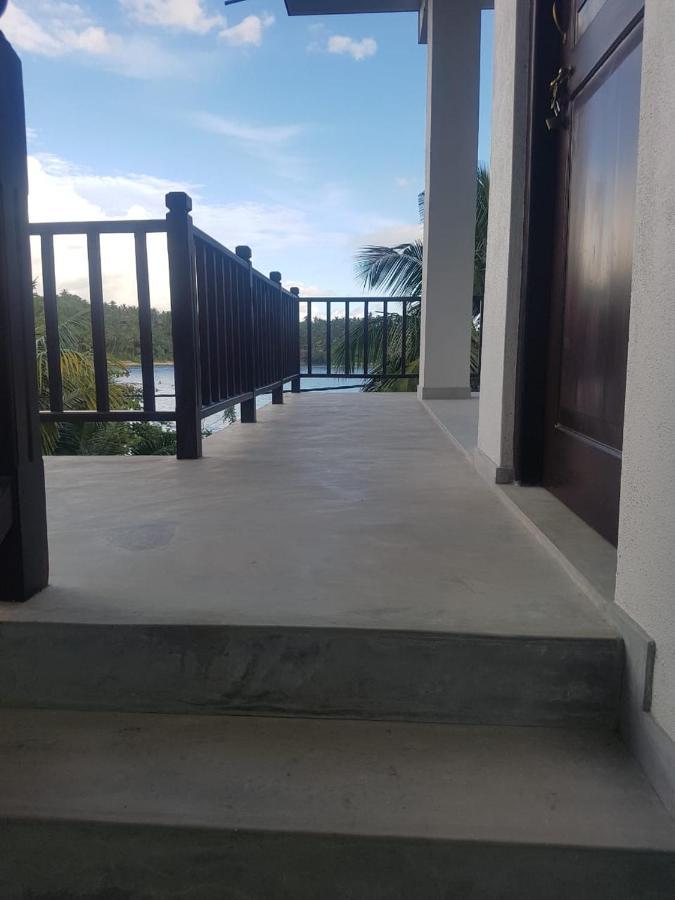 Waves Hiri Hotel Dickwella Exterior photo